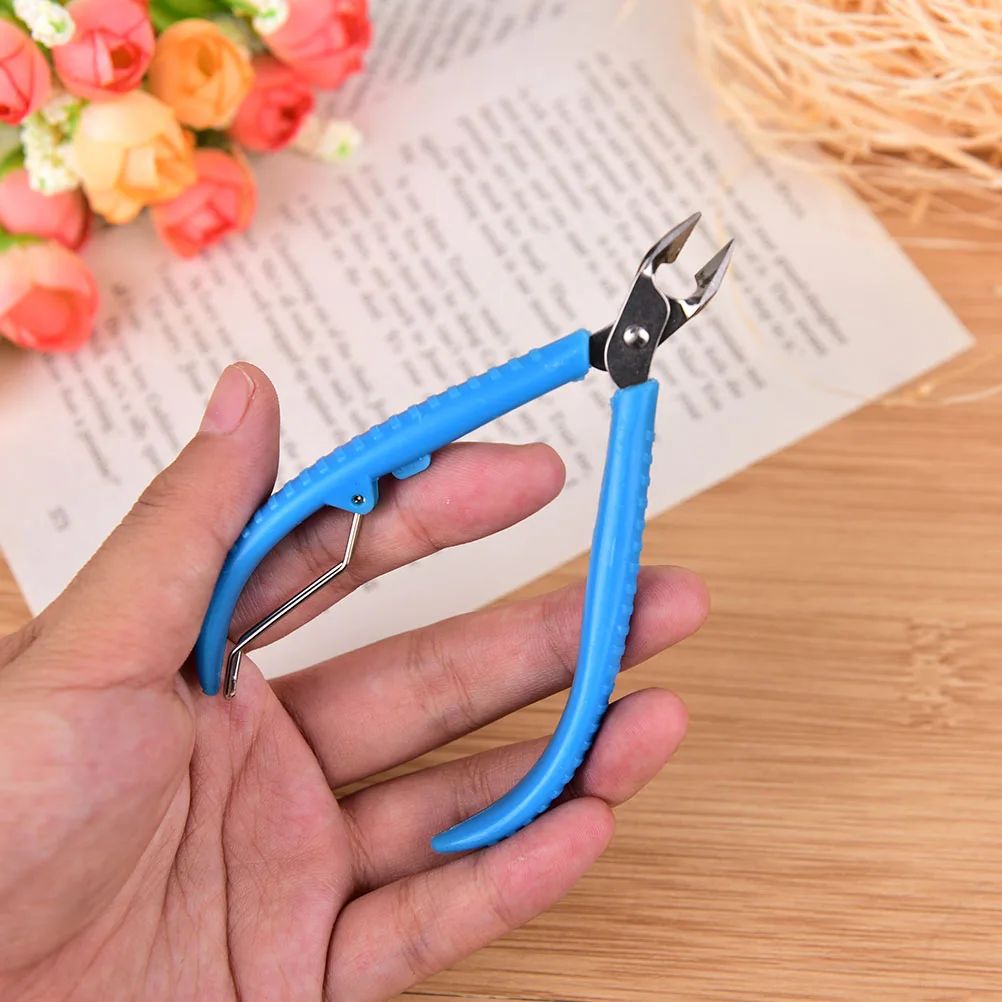 

1X Fingernail Toenail Nail Cuticle Nippers Clipper Easy Spring Shear Edge Cutter Non-slip ABS Handle Manicure Trimmer Scissor