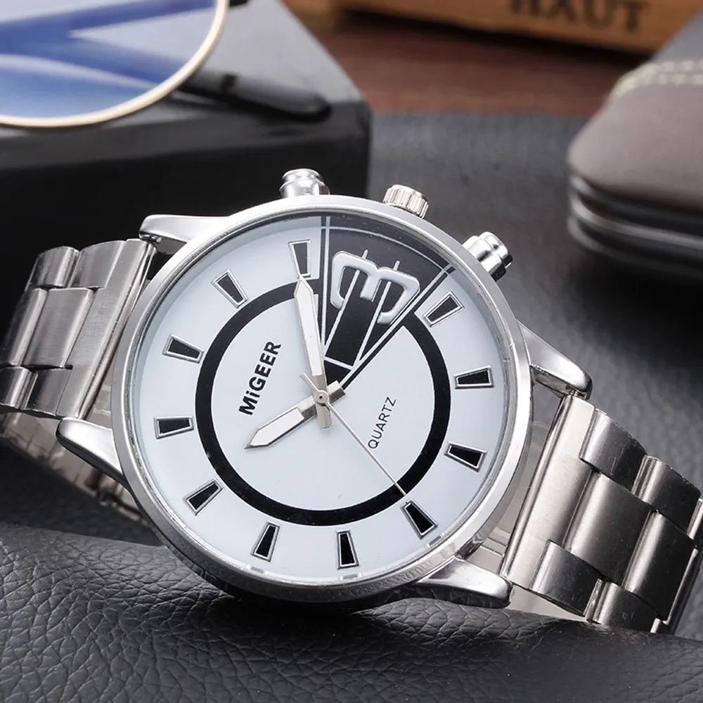 

Fashion Man Design Stainless Steel Analog Alloy Quartz Wrist Watch Men's Steel belt watches