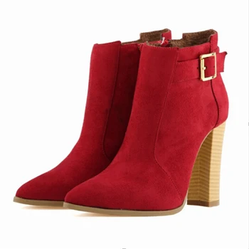 

Nice Autumn Big Yards Women Boots Square Heel Ankle Boots Paint Leather Boots Fashion Motorcycle Boots Metal Decoration W831