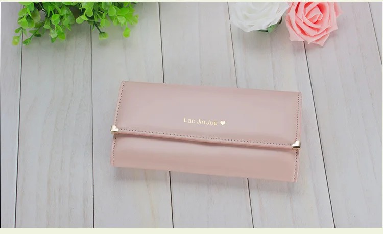 2072181934_1672417541