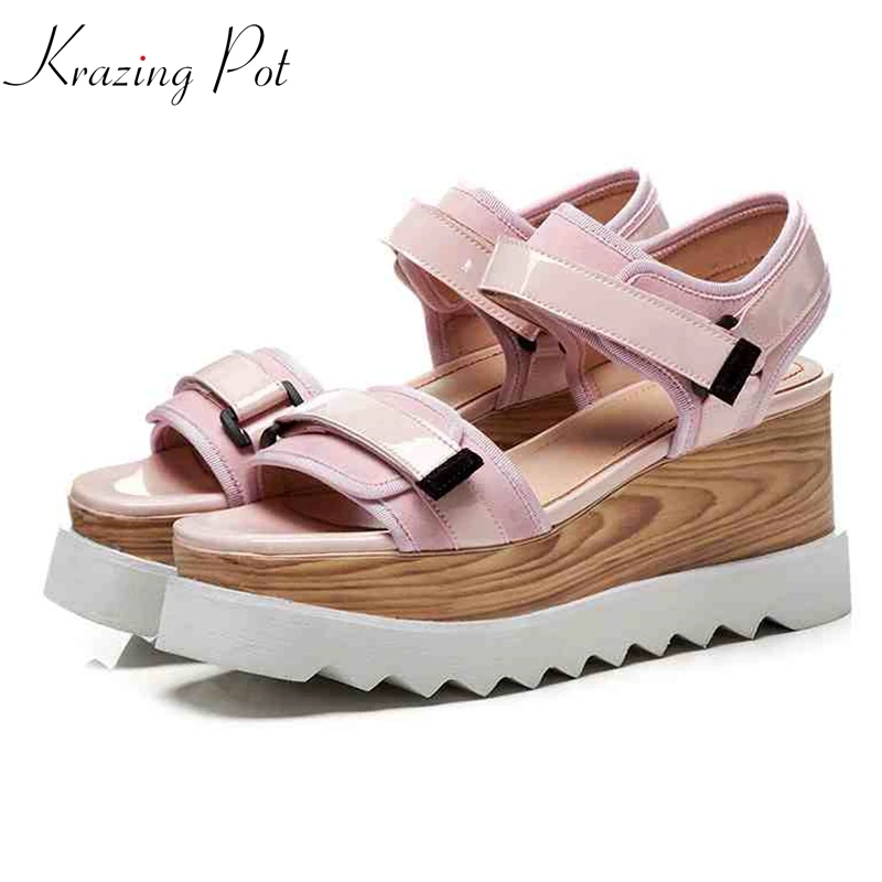 

krazing pot 2018 luxury cow suede wedge thick bottom high heels original design streetwear hook loop lady gladiator sandals L13