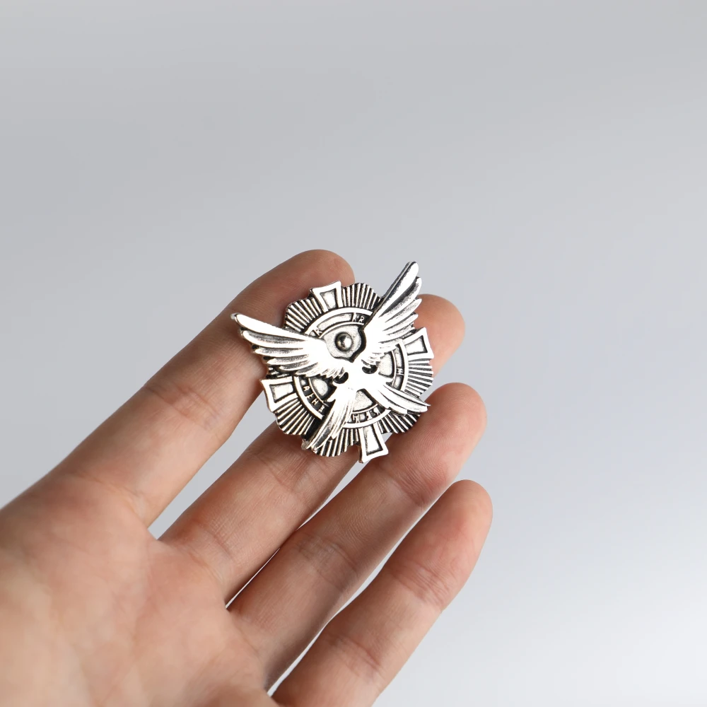 Anime Saga of Tanya the Evil Badge Cosplay Tanya Von Degurechaff Pins Brooches Accessories Metal Souvenir Party Prop (36)