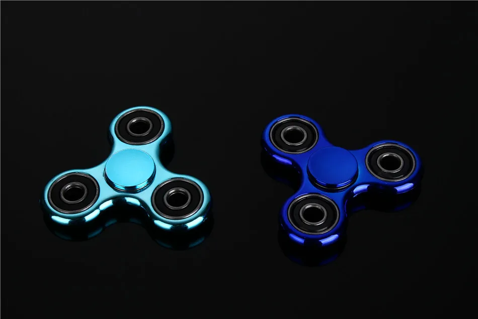 Triângulo Ponta do Dedo Gyro Torqbar Bronze Dedo Espiral Descompressão Brinquedo Giroscópio