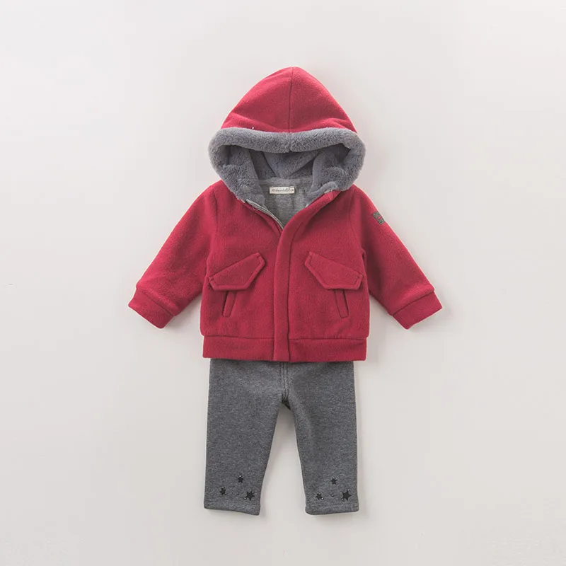 DB5975_0043_6Y3A4774