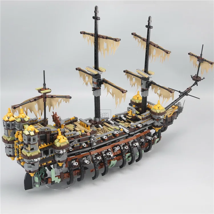 

Pirates Ship The Slient Mary Set Pirates of the Caribbean 2344pcs Educational Building Blocks Brick Toys For Kids Gift
