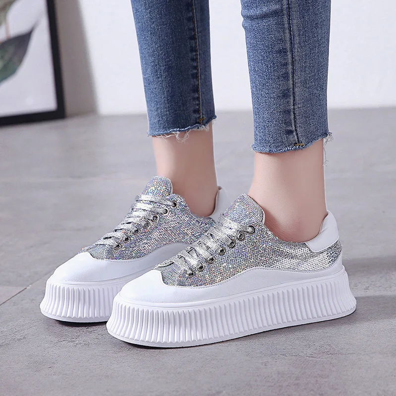 

Summer Women Casual Sneakers Shoes Brand Platform Shoes 2019 New Sequin Women Flats Fashion Lady Flats Lace Up Ladies Creepers