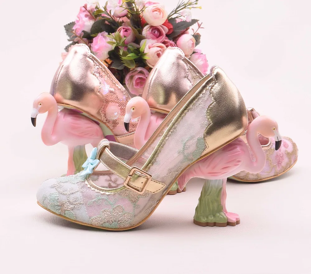 

Mary Janes Flamingo Heels Embellished Round Head Pumps Splicing Patent Leather and Sequined Cloth Instep Buckle Strap Shoes