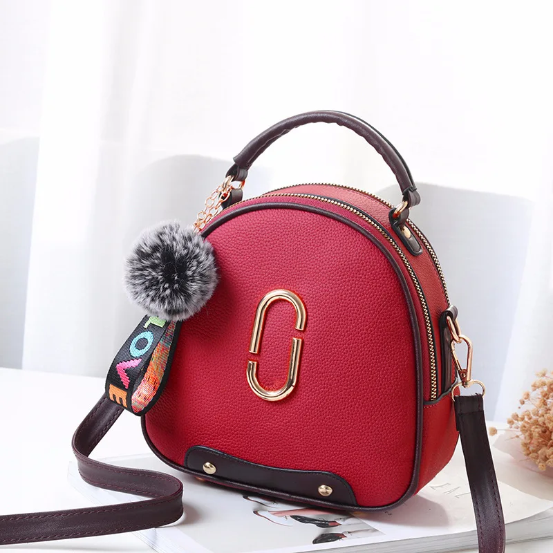 

Women Bag Designer 2019 High Quality Fashion letter Shoulder Bags England Style Femme Mini Fur Ball rivet Crossbody Bag Handbags