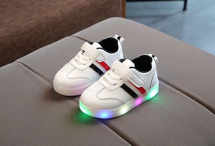 children's sandals near me 2020 New Glowing Sneakers for Girls Children Shoes with Light Led Shoes for Baby Girls Casual Shoes with Light Cocuk Ayakkabi extra wide children's shoes