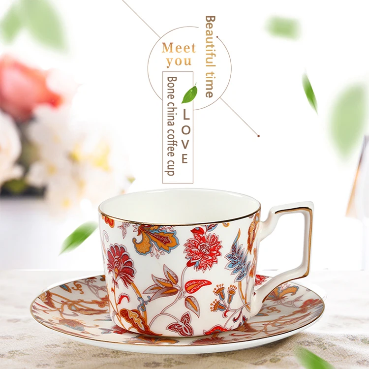 Wourmth 270m lSinple Fashion Ceramic Coffee Cup set European Large Capacity Elegant Red Cup Quality Bone China Cup TeaCup Disc