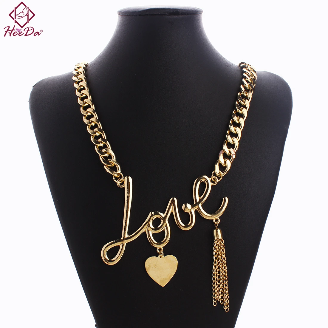 

Kpop Big Name Letter Love Pendant Necklace Women Fashion Simple Metal Gold Heart Link Sweater Chain Hyperbole Lady Jewelry 2019