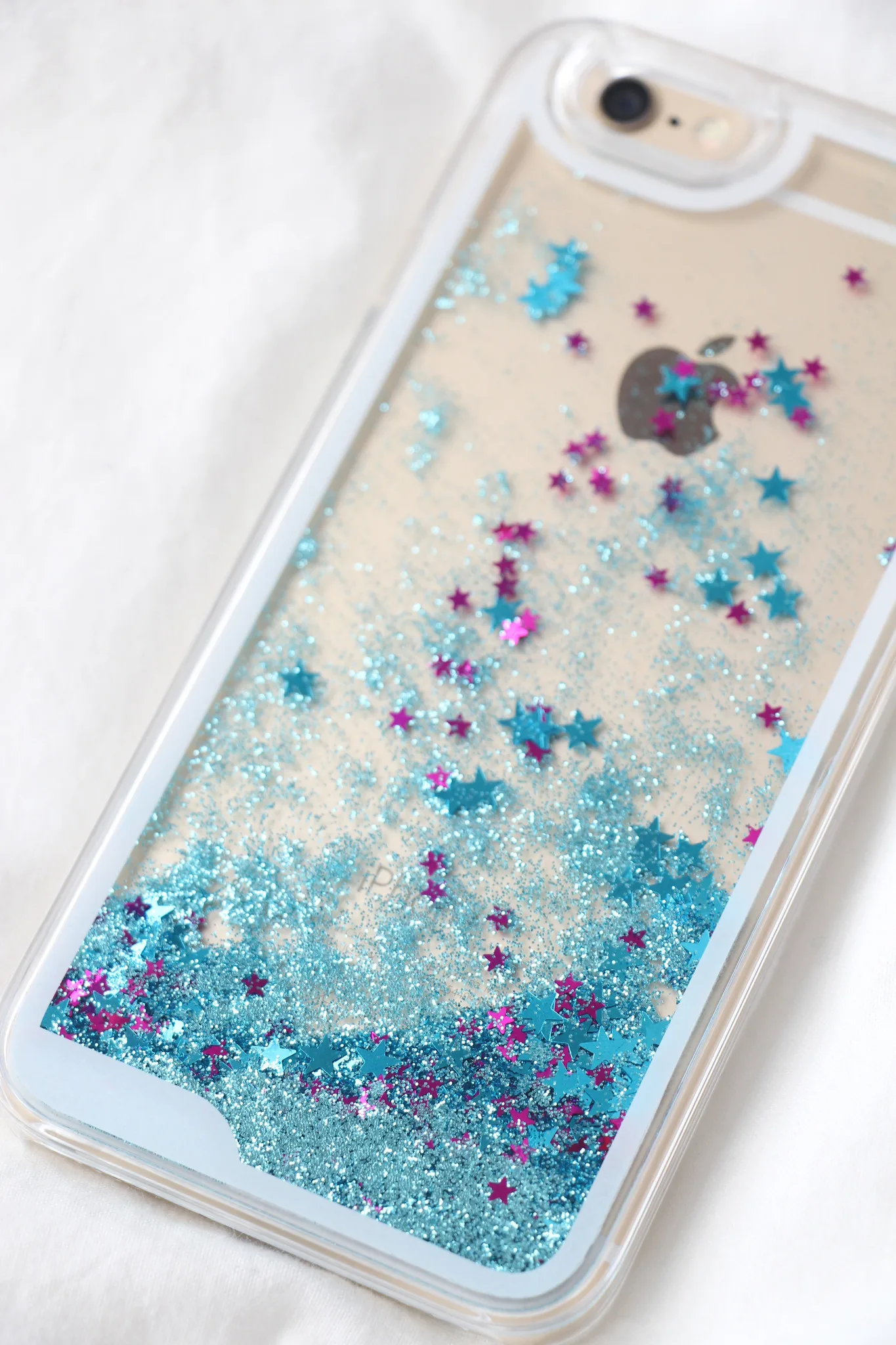 Чехлы с переливающимися блестками. Чехлы с переливающимися блестками. Чехол с блестками и водой. Чехол прозрачный переливающийся. Чехол аквариум для телефона.