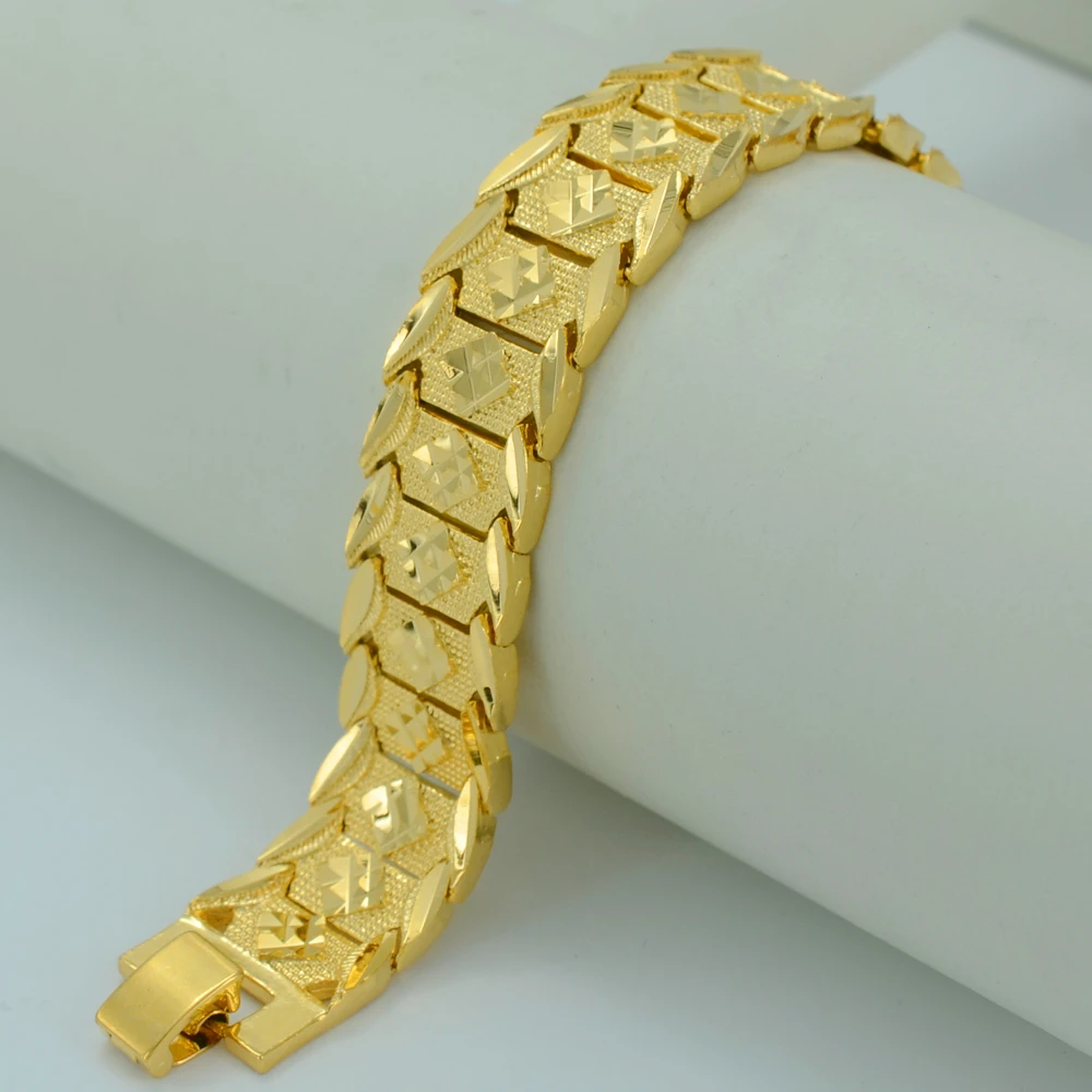 2 38 inches diameter silver SaharanTuareg Goulimime clasp bracelet with knobs Moroccan Jewelry