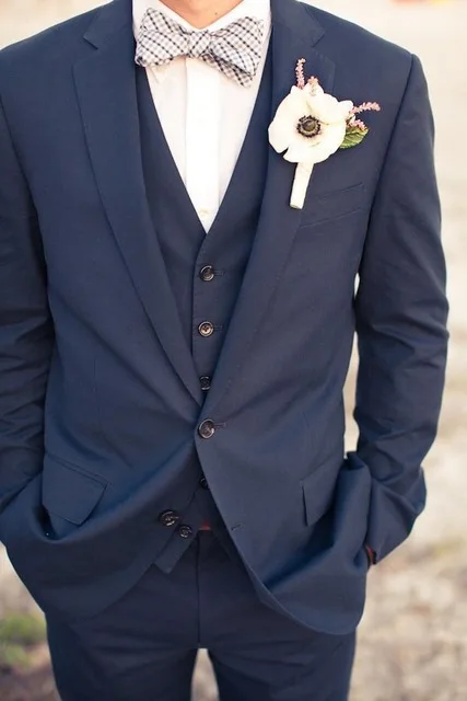 One Buttons Navy Blue Groom Tuxedos Notch Lapel Groomsmen Men Wedding ...