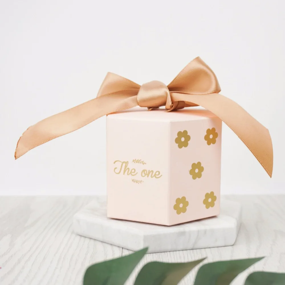 

50pcs New pink/sky blue flower "the one" Candy Box Wedding Favors Party Supplies Bomboniere Valentine's Day Gift Box
