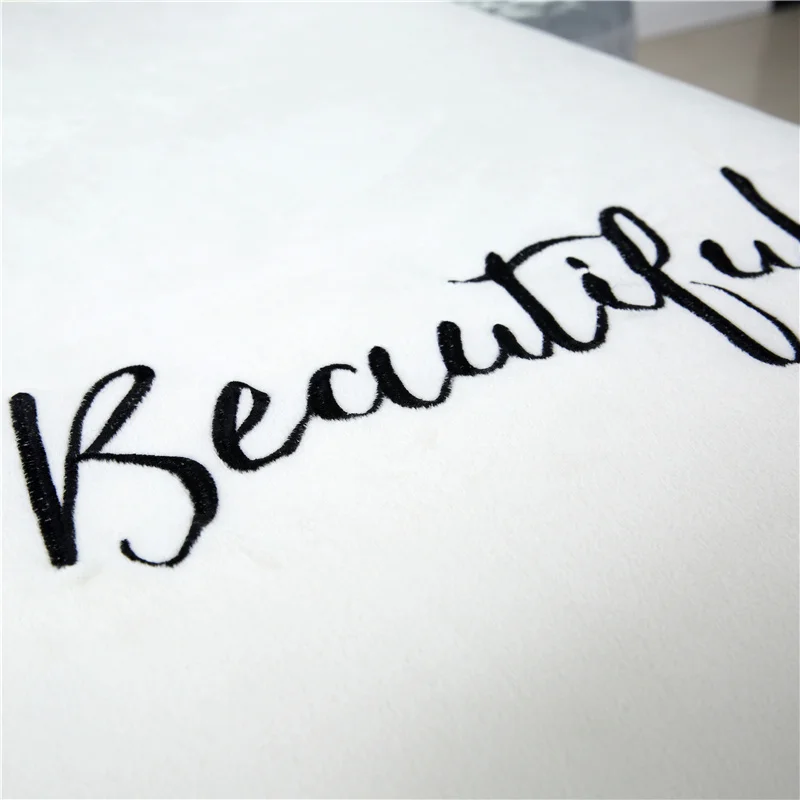 Günstig 4 6 stücke Schöne Schönheit Salon Bettwäsche Sets Massage Spa Verwenden Korallen Samt Stickerei Bettbezug Bett Rock Quilt blatt Gewohnheit # s