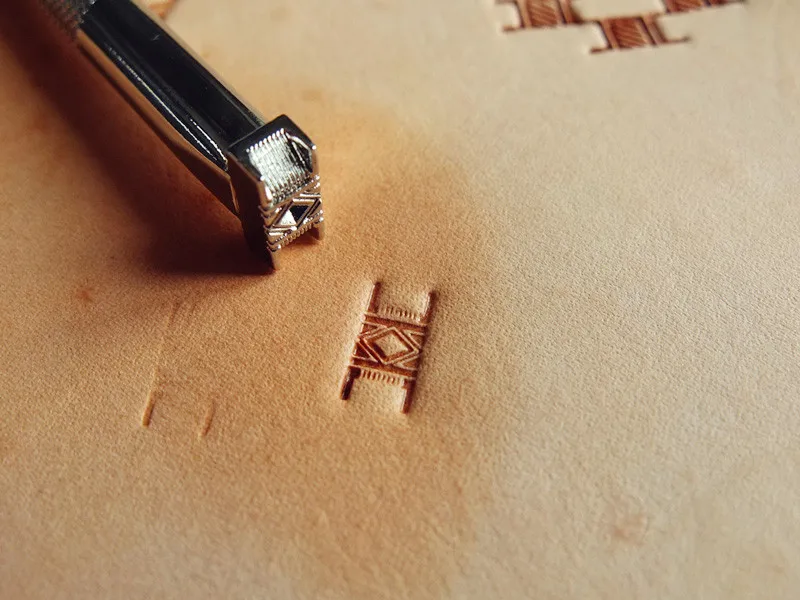 Сделай Сам кожевенное ремесло металла седло слесарный инструмент для кожевенных ремесел штамп-печатка