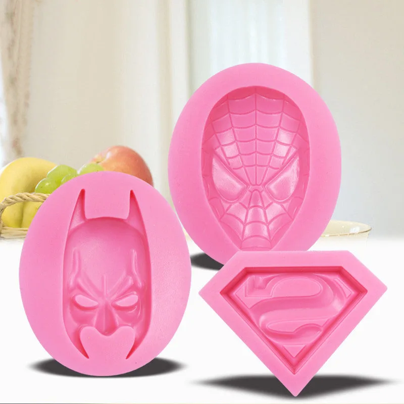 

3PCS Superman/Spider Man/Batman 3D Silicone Mold,Fondant Cake Mold,Face Fondant Silicone Molds for Cake Decorating Tools FM961