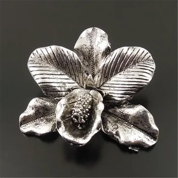 

6pcs/pack Necklace Pendant Vintage Bohemia Women Jewelry Crafts Silver Color Flower Connector Charm Pendants 42*36*11 mm 33129