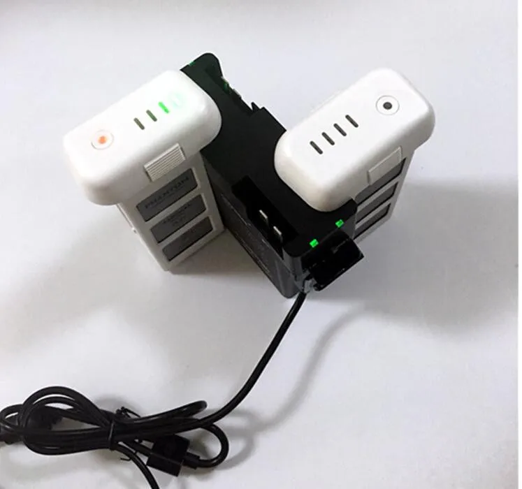 DJI Phantom 3 Rapid Multi Battery Charging Hub Battery Steward 17.5V Charger Adapter Parallel Charging Board DJI Phantom 3 Rapid Multi Battery Charging Hub Battery Steward 17.5V Charger Adapter Parallel Charging Board