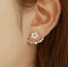 

DMSKA Fashion Jewelry Stud Earrings Cute Cherry Blossoms Korean Earrings for Women Wedding Party Aretes De Mujer Modernos 2018