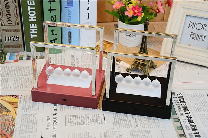 Novelty Colorful Glowing Night Light Creative Gift Newtons Cradle LED Light Up Kinetic Energy Home Offcie Science Toys Home Decor (8)