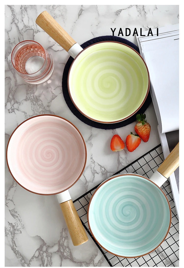 Ceramic-bowl-with-handle_08
