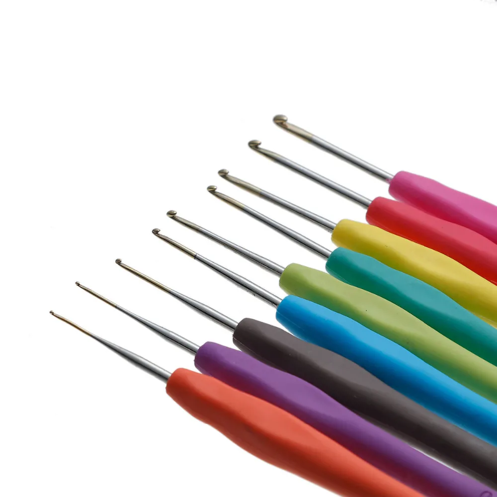 

Plastic Aluminum Crochet Hooks At Random 13.3cm(5 2/8"), 1 Set(9 PCs/Set)