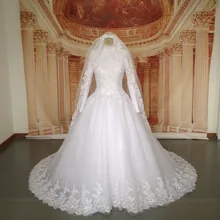 Real Pictures Long Sleeve Hijab Muslim Wedding Dress with Veil 2017 Long Train Arabic/Turkish Islamic Wedding Gowns Long Tail