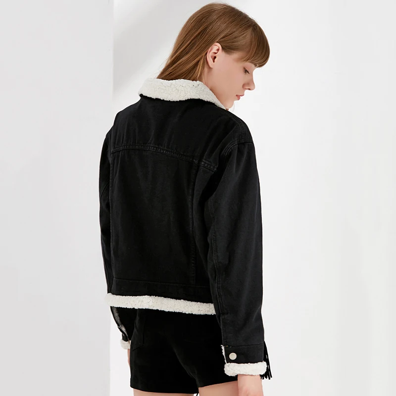 Флисовые женские джинсовые куртки весенние короткие черные пальто осенние