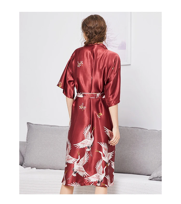 Фирменный дизайн, весеннее Новое Женское кимоно с принтом Журавля, платье, шелковый атлас, женские халаты, халаты, повседневная домашняя одежда