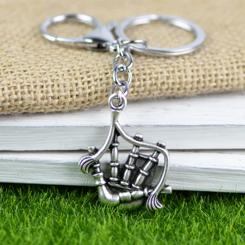 Scotland Bagpipe Keychain Men Textured Scottish Bag Pipes Music