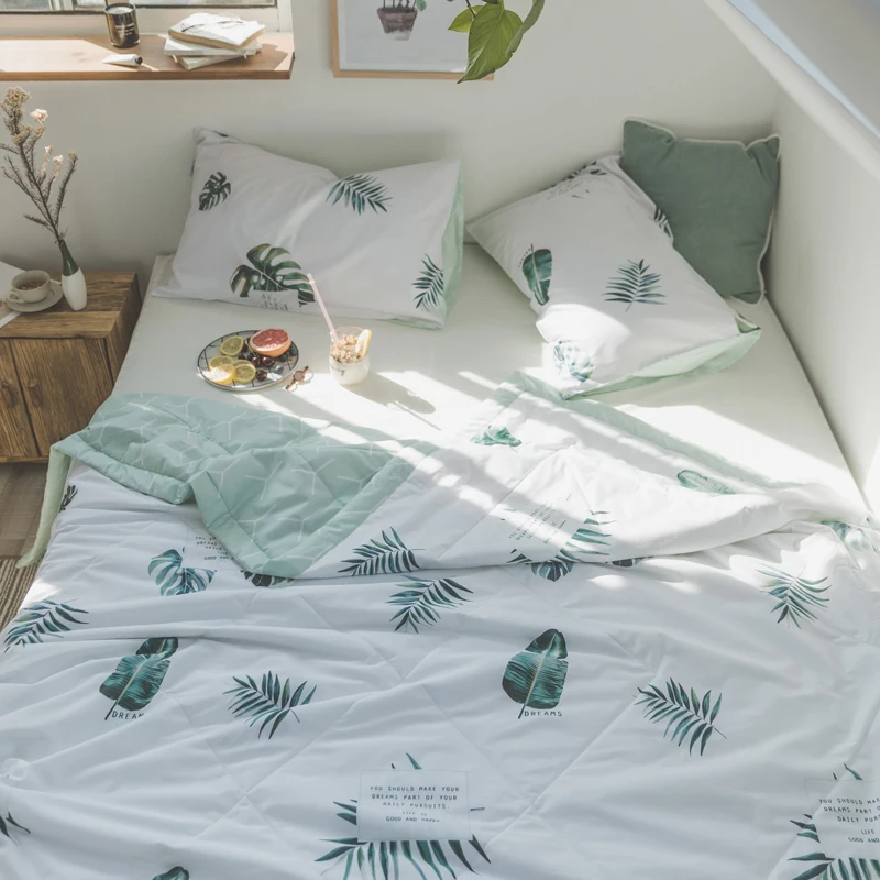 

Banana leaf print Quilt air-condition Thin Comforter summer Throws Blanket twin queen Size
