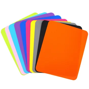 

by dhl 500pcs Silicone Gel Anti-Slip Gaming Mouse Pad Square Mice Mousepad Waterproof Home Office Table Mat