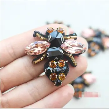 

1Pcs Rhinestone Bee Beaded Patch for Clothing Sewing on Beading Applique Clothes Shoes Bags Decoration Patch DIY Apparel