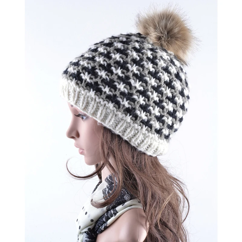 Мода г. зимние шапки для женщин трикотажные теплые уха шапочки для девочек cap Большой hairball touca gorros капот сноуборд Шапки