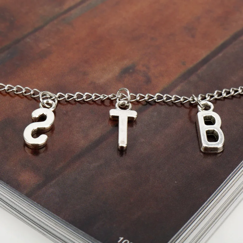 9048146456_2059616059