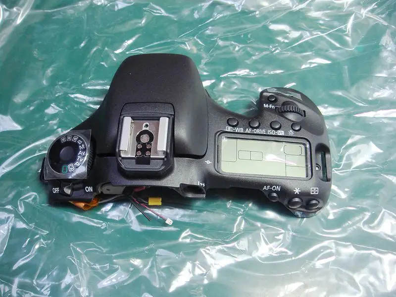 

original Top cover assy with Shoulder screen and Push button switch Repair parts for Canon 7D DS126251 SLR