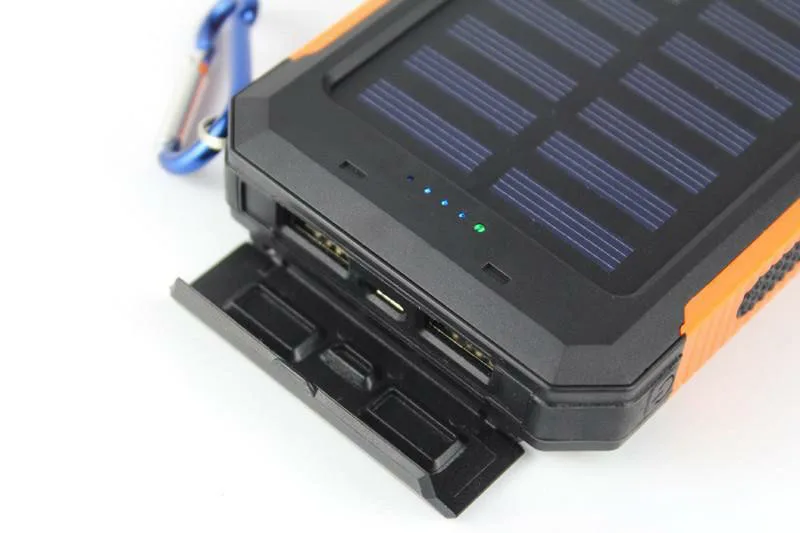 Banco de Energia Móvel ao ar Carregador de Energia Solar Impermeável Duplo Farol Energia Livre Três-prova Bússola Móvel Portátil 20 Banco de energia solar impermeável duplo farol