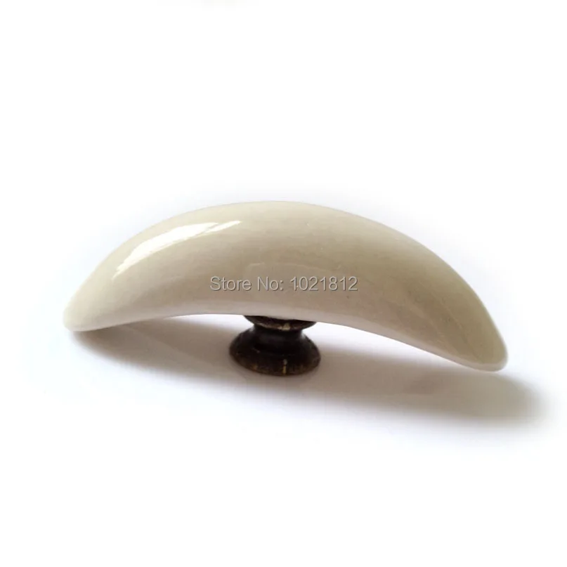 65mm Retro Crescent Light Grey Ceramic Knob Cupboard Closet