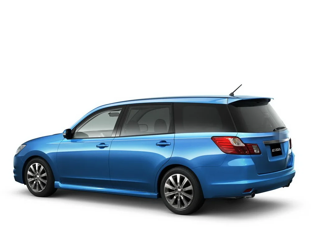 Subaru-Exiga-2009-1