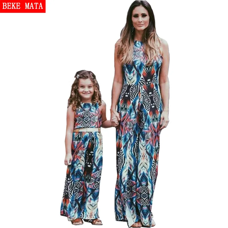 

BEKE MATA Mother Daughter Dresses Summer 2019 Bohemia Mother And Daughter Clothes Long Casual Beach Family Look Sets Clothing