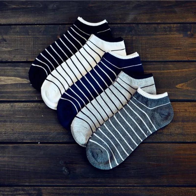 

Ankle Length Low Cut Men 's Leisure Comfortable Stripes Socks New Standard Thickness Fashion Cotton Short Tube Socks for Men