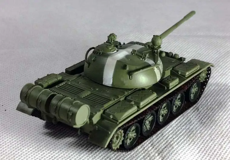 Армии СССР T-55 российский Танк Прага Весна 1968 1: 72 готовой easy model