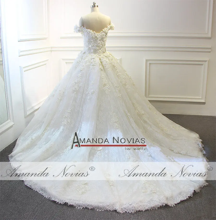 Amanda Novias Реальные образцы с плеча кружева Роскошные свадебные платья с цветами
