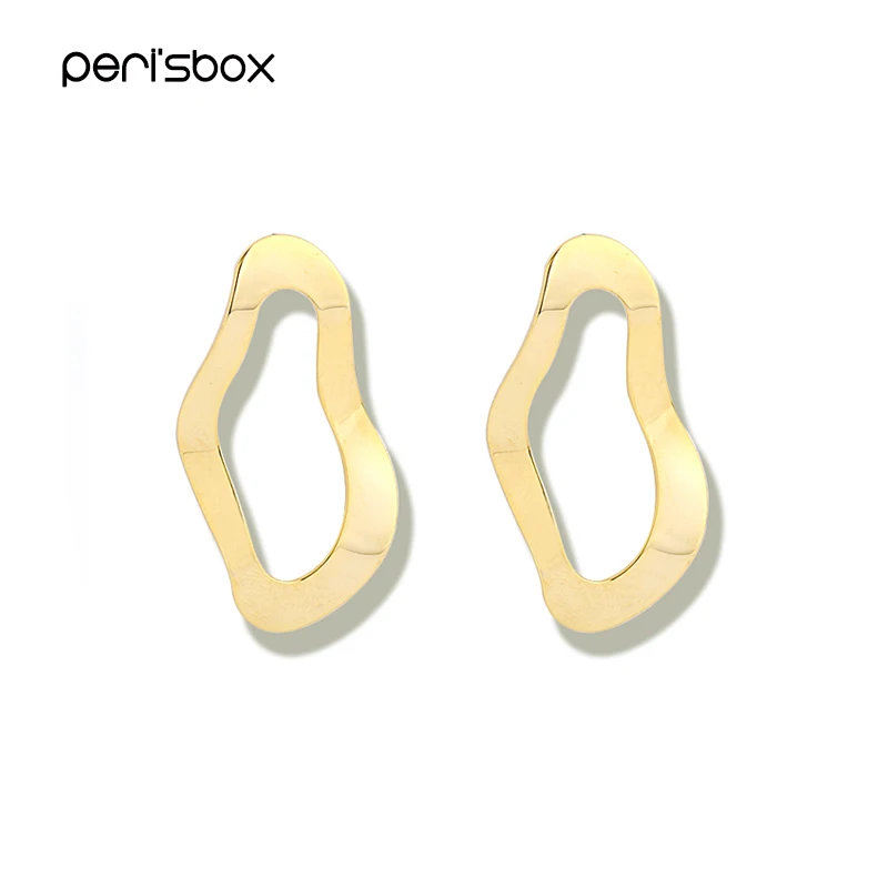 Серьги-кольца Peri'sBox золотого и серебряного цвета с крупными волнами эффектные