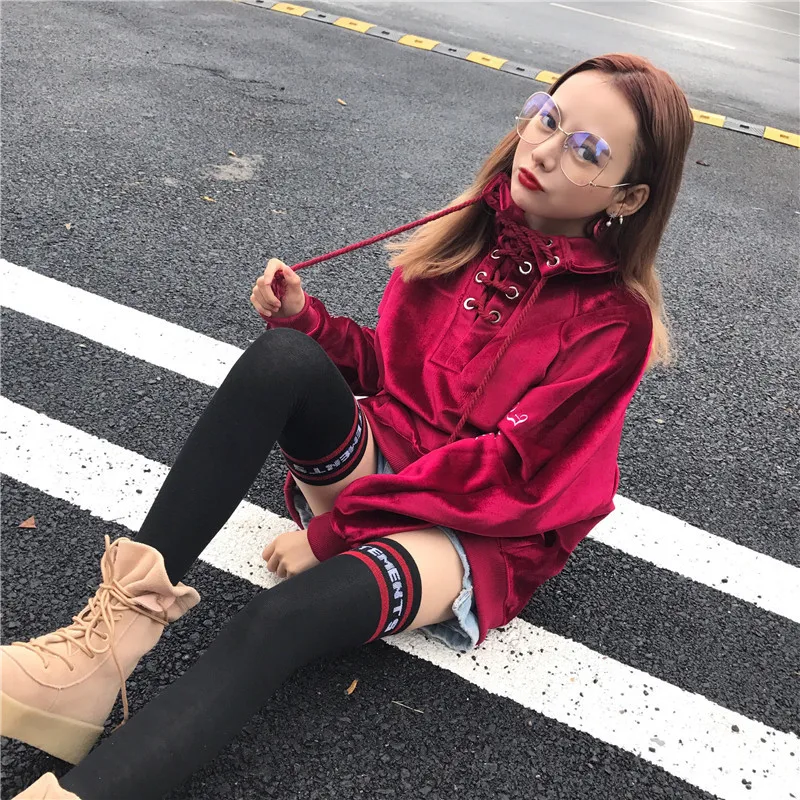 Корейский уличная Алфавит бархатный вышитый Топ Harajuku ветер свободный с высоким