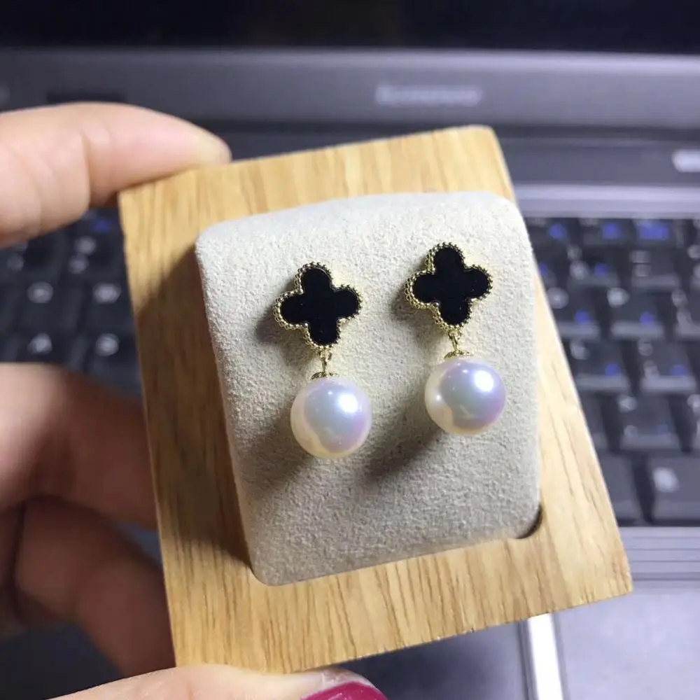 

charming pair of 10-11 mm south sea white pearl dangle earring 18