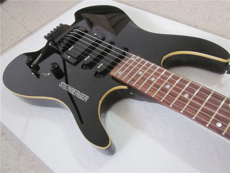 

Electric GUITAR+new guitar+black color with tremolo+GUITAR CHINA