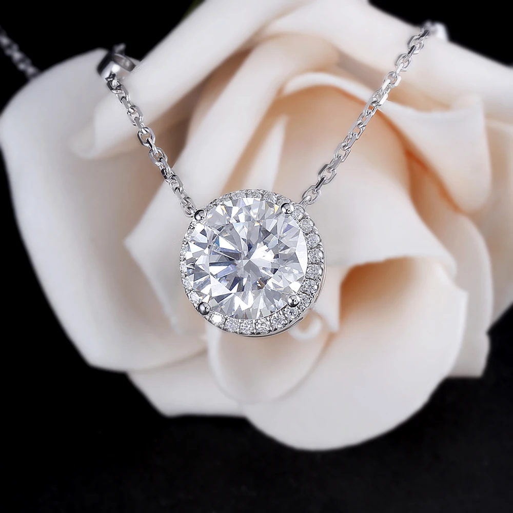 halo moissanite pendant necklace (2)
